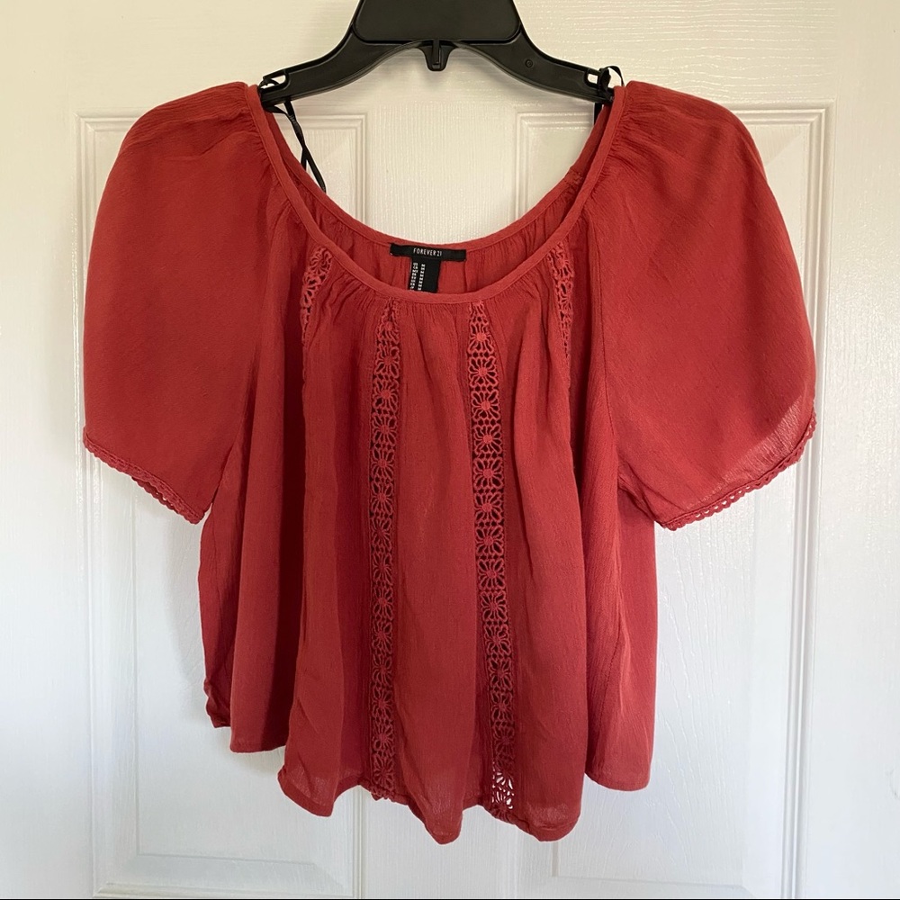 Forever 21 Flowy Off Shoulder Crop Top size medium